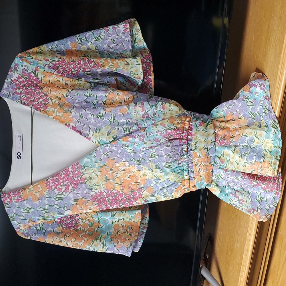 Beautiful summer flower shirt